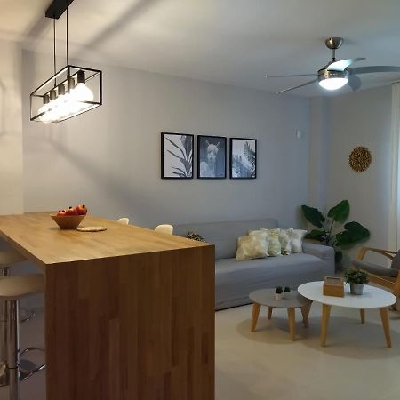Carme Apartment Оспиталет де л'Инфант Екстериор снимка
