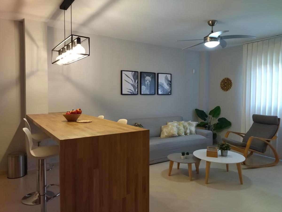 Carme Apartment Оспиталет де л'Инфант Екстериор снимка