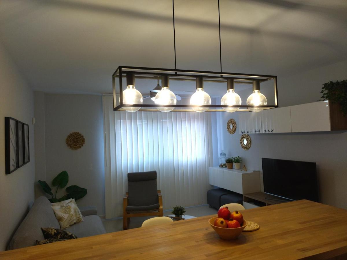 Carme Apartment Оспиталет де л'Инфант Екстериор снимка