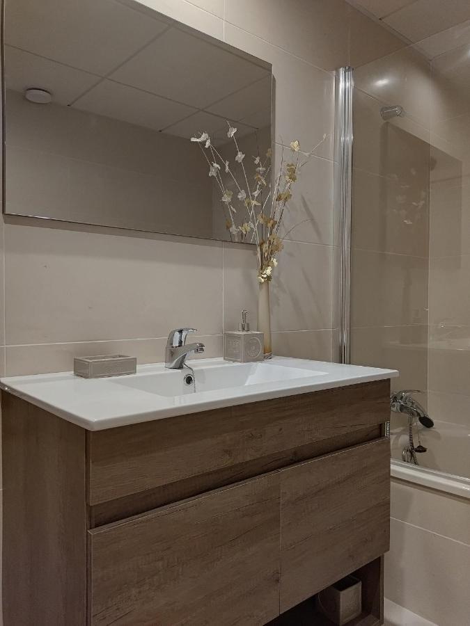 Carme Apartment Оспиталет де л'Инфант Екстериор снимка